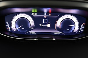 Vehicle image PEUGEOT 5008 1.2 PureTech GT