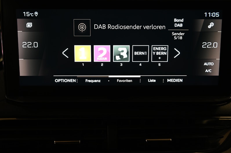 Vehicle image PEUGEOT 5008