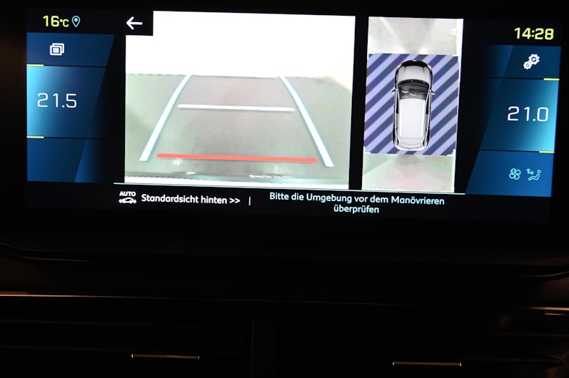 Vehicle image PEUGEOT 3008