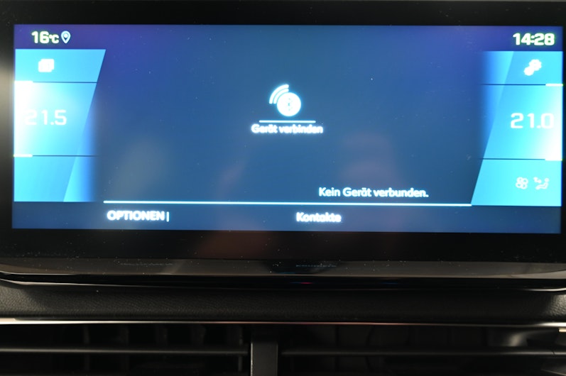 Vehicle image PEUGEOT 3008