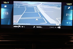 Vehicle image PEUGEOT 3008 1.6 Plug-in Hybrid4 GT