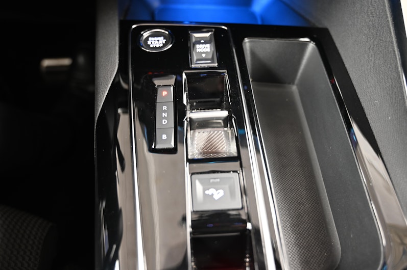 Vehicle image PEUGEOT 3008