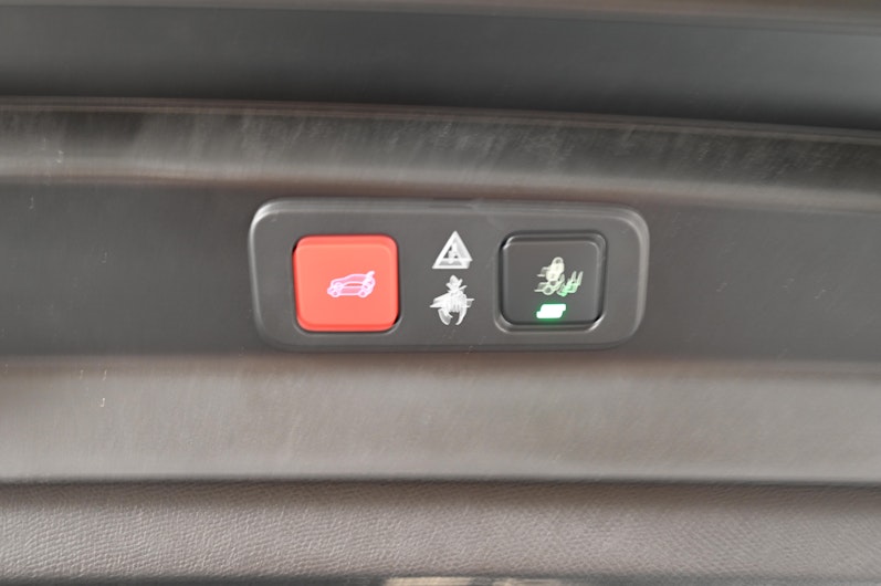 Vehicle image PEUGEOT 5008