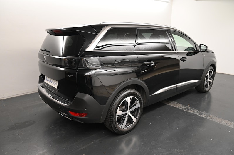 Vehicle image PEUGEOT 5008