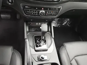 SsangYong Grand Musso 2.2 e-XDI Sapphire