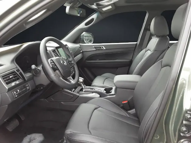 SsangYong Grand Musso 2.2 e-XDI Sapphire