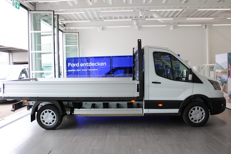 Vehicle image FORD Transit