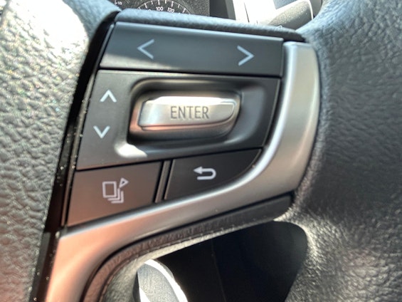 Vehicle image 8 Vehicle image 8