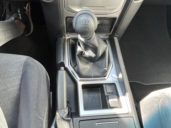 Vehicle image 11 Vehicle image 11