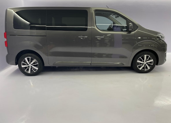 Vehicle image 2 Vehicle image 2