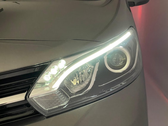 Vehicle image 20 Vehicle image 20