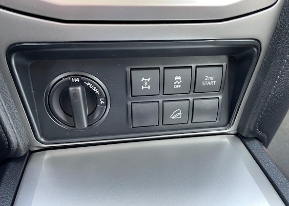 Vehicle image 12 Vehicle image 12