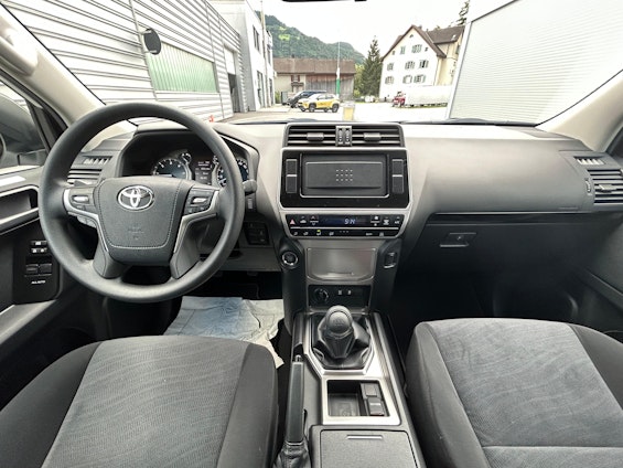 Vehicle image 11 Vehicle image 11