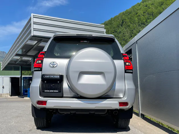 Toyota Land Cruiser 2.8 D 204 Active