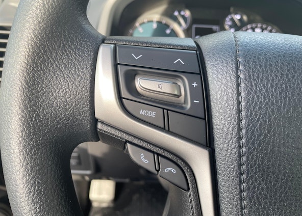 Vehicle image 9 Vehicle image 9