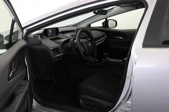 TOYOTA Prius 2.0 Plug-In-Hybrid Trend 1