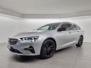 Vehicle image OPEL INSIGNIA 0 Vehicle image OPEL INSIGNIA 0