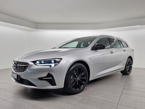 First vehicle image First vehicle image