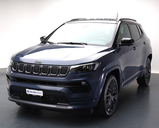 JEEP Compass 1.3 Turbo S: Jetzt Probefahrt buchen!