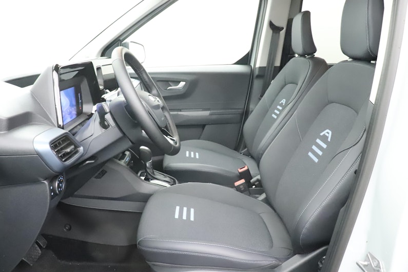 Vehicle image FORD TOURNEO COURIER