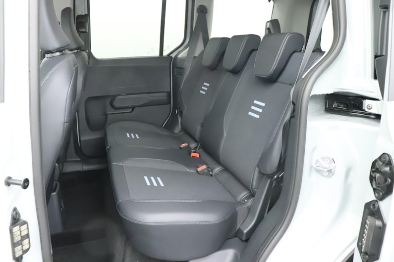 Vehicle image FORD TOURNEO COURIER