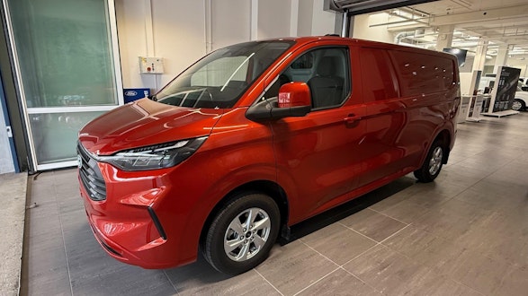 FORD Transit C Van 320 L2 2.0 EcoBlue 170 Limited 2
