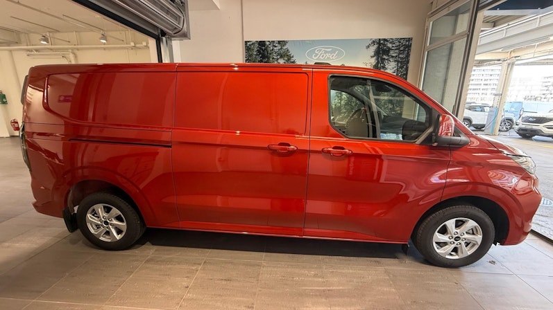 Vehicle image FORD TRANSIT CUSTOM
