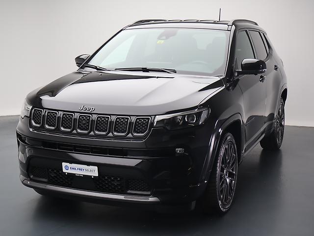 JEEP Compass 1.3 Turbo S: Jetzt Probefahrt buchen!