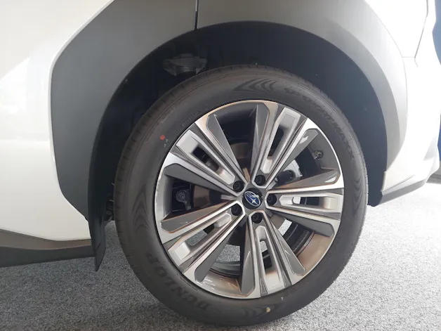 Subaru Solterra eV Luxury AWD