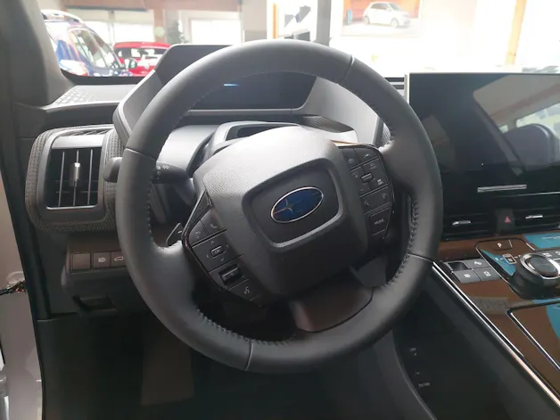 Subaru Solterra eV Luxury AWD