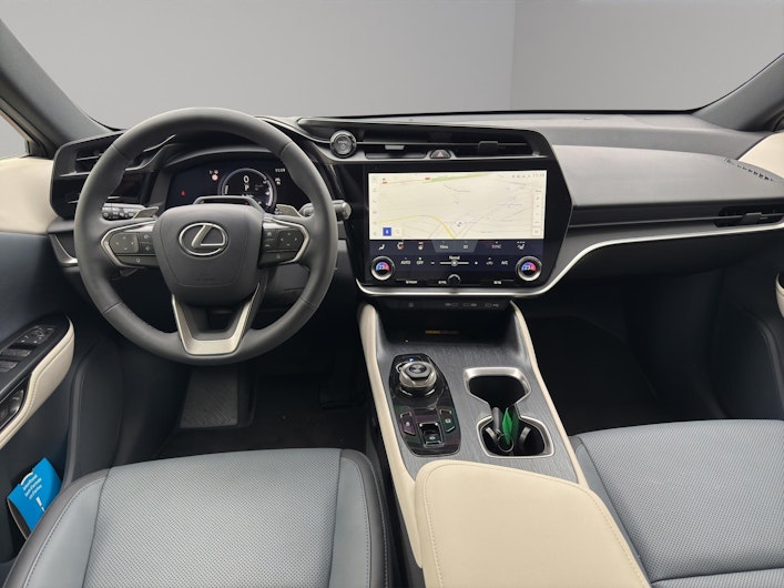 Vehicle image LEXUS RZ