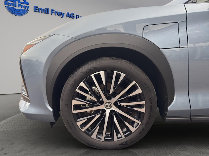 Vehicle image LEXUS RZ