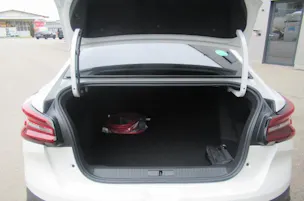 Citroën e-C4 X Shine