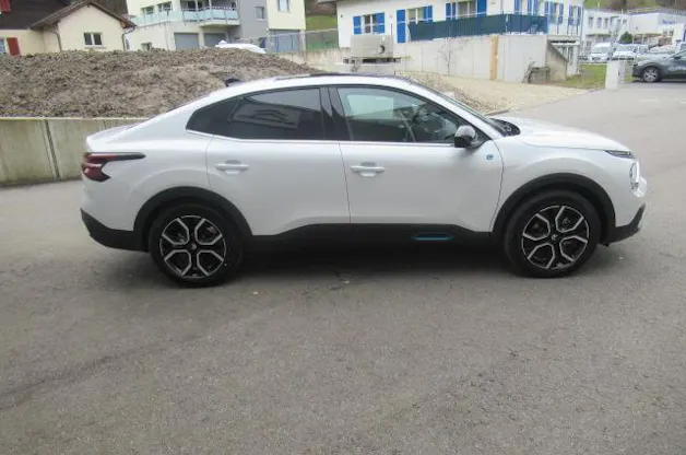 Citroën e-C4 X Shine