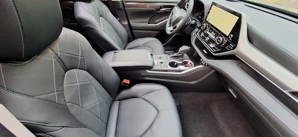 Vehicle image 8 Vehicle image 8