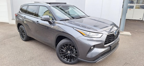 Vehicle image 4 Vehicle image 4