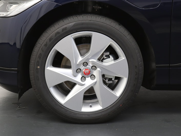 Vehicle image JAGUAR I-PACE