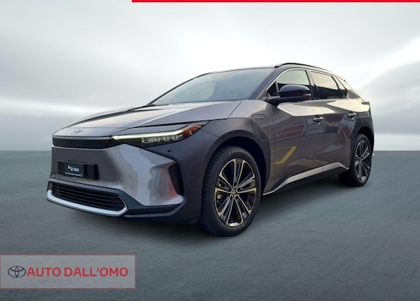 First vehicle image First vehicle image