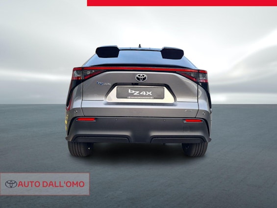 Vehicle image 5 Vehicle image 5