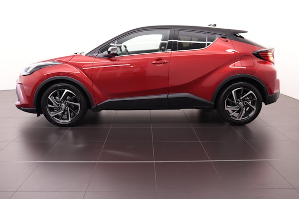 TOYOTA C-HR 2.0 VVTi HSD Move 3