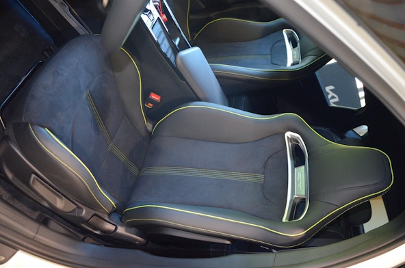 Vehicle image 10 Vehicle image 10