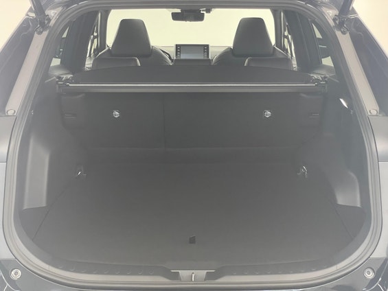 Vehicle image 9 Vehicle image 9