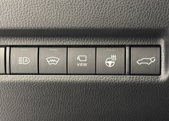 Vehicle image 14 Vehicle image 14