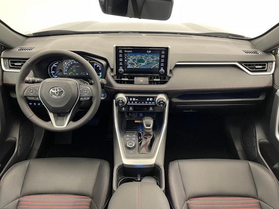 Vehicle image 4 Vehicle image 4