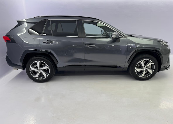 Vehicle image 2 Vehicle image 2