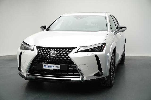 LEXUS UX 250h Excellence: Jetzt Probefahrt buchen!