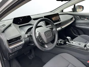 Toyota Prius 2.0 Plug-In-Hybrid Style