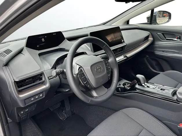 Toyota Prius 2.0 Plug-In-Hybrid Style