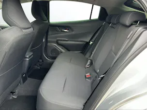 Toyota Prius 2.0 Plug-In-Hybrid Style