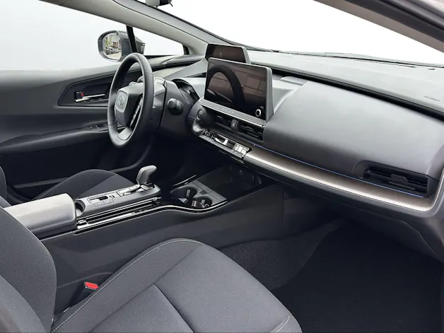 Toyota Prius 2.0 Plug-In-Hybrid Style